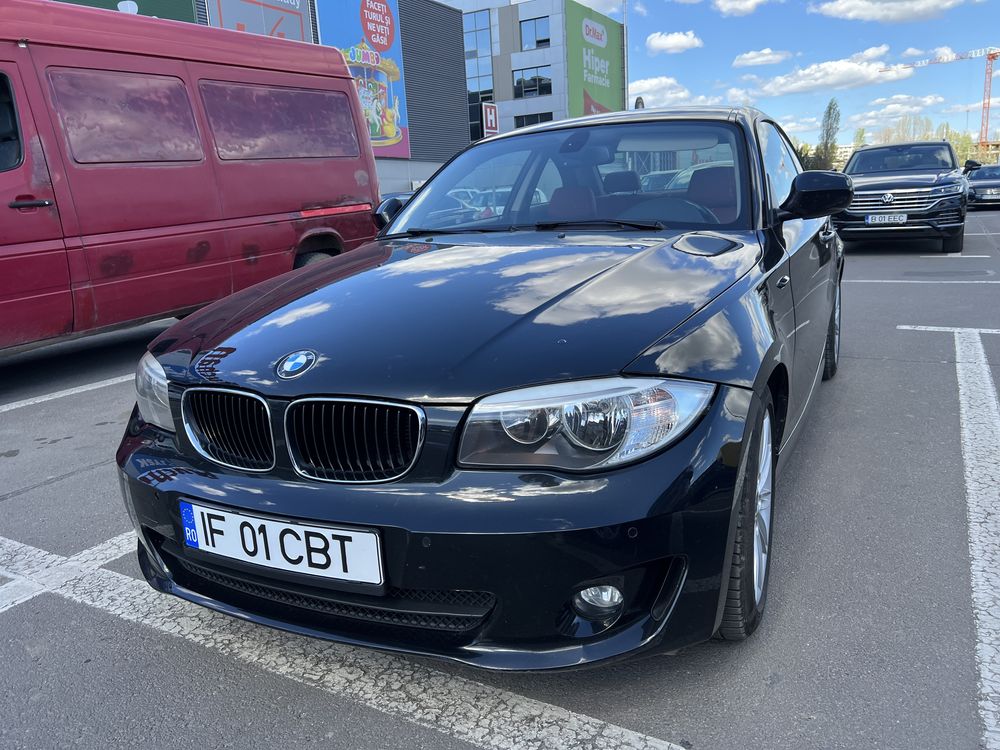 BMW Seria 1 Coupe E82 2011
