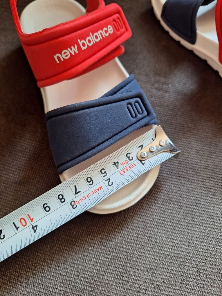 Детски сандали New Balance