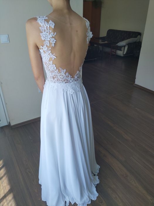 Сватбена рокля