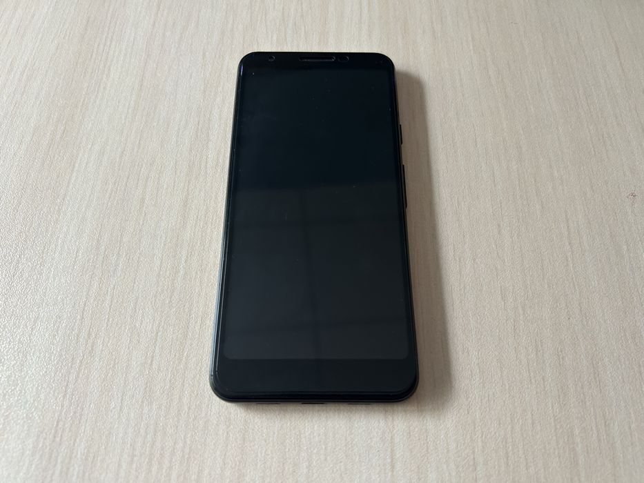 Продавам Google Pixel 3a 64/4GB