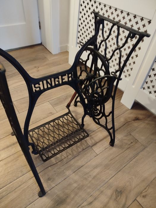 Cadru mașină de cusut cu blat