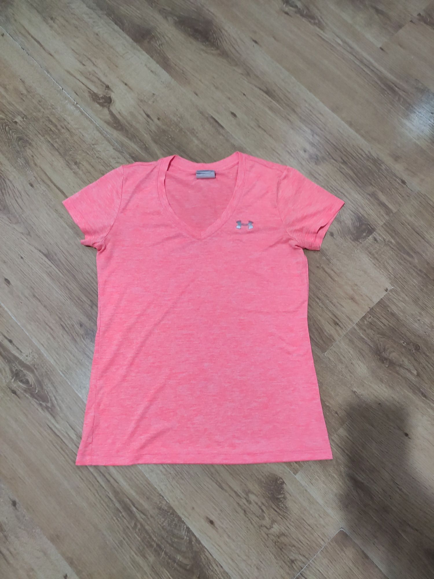 Tricou dama Under Armour mărimea XS