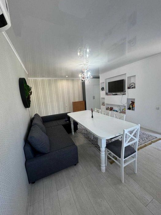 3-комнатная на Назарбаева, кирпичный дом