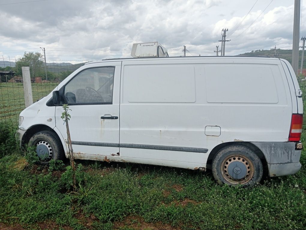 Mercedes Vito 108