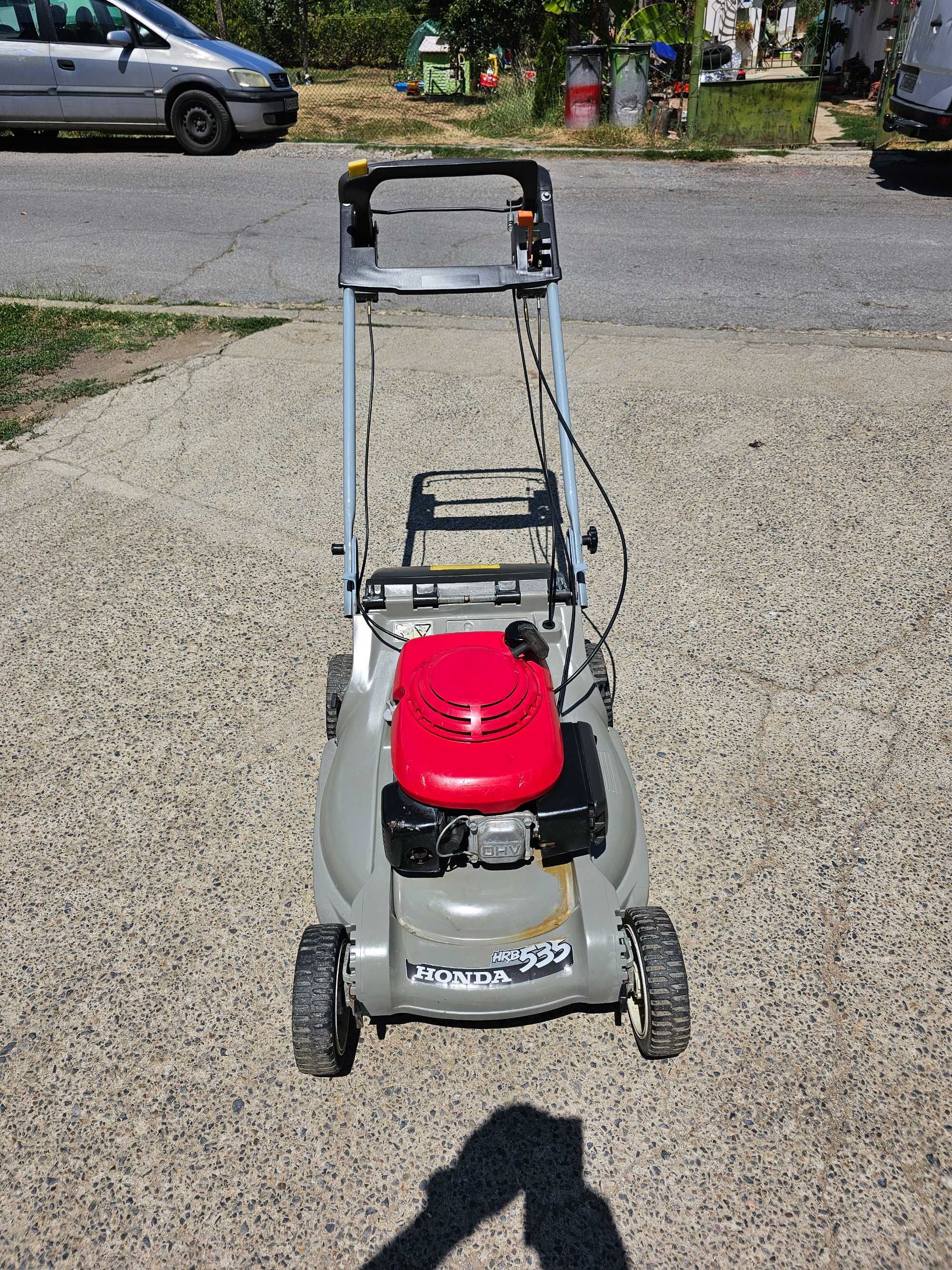 СамоХодна Косачка HONDA HRB 535. Перфектна