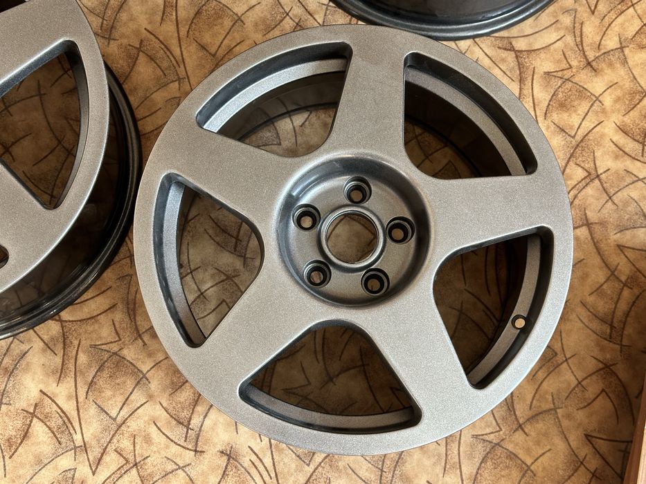 Продам Диски R 17 в отличном состояний