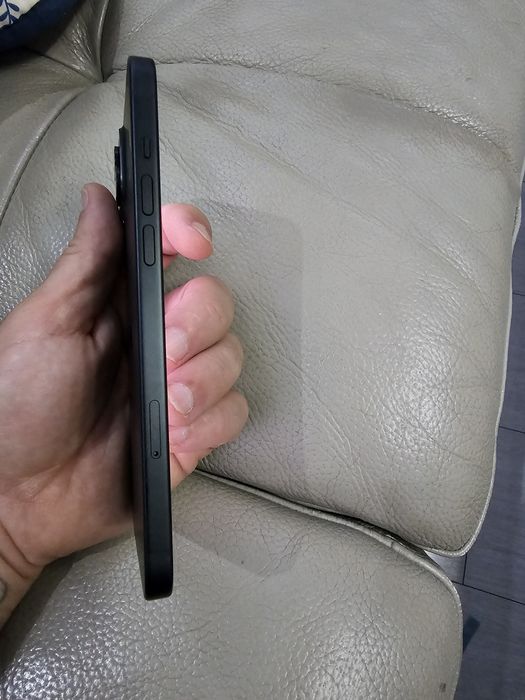 Iphone 15 Plus icloud като Нов