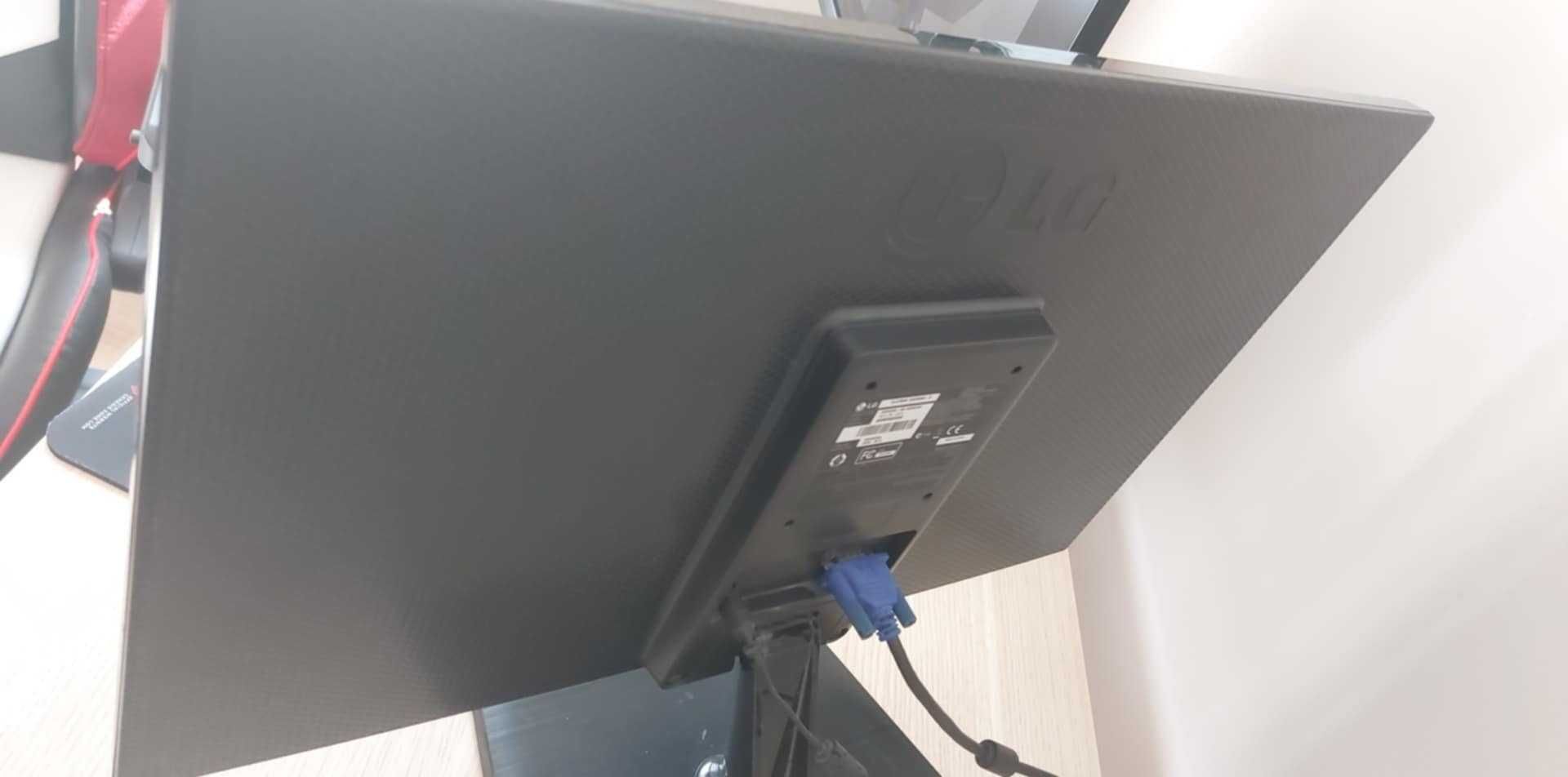 монитор LG 22EN33