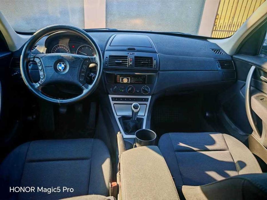 BMV X3, stare bună, preț competitiv