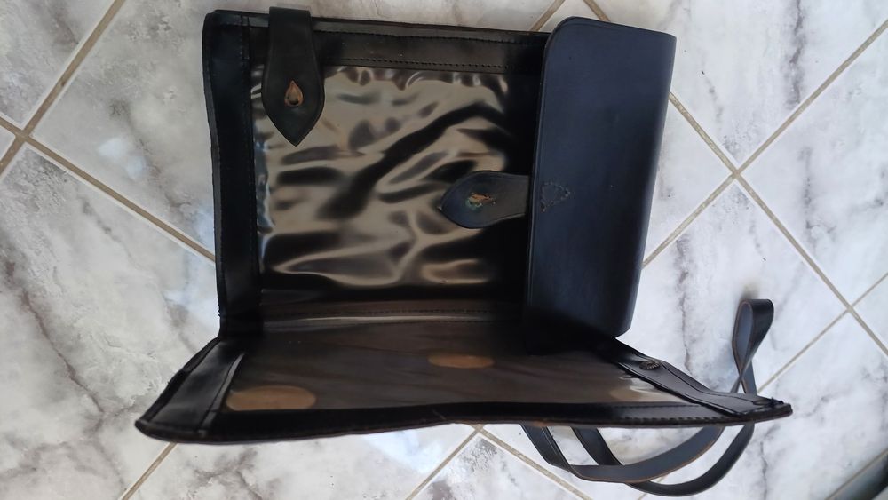 Vând porthart militar