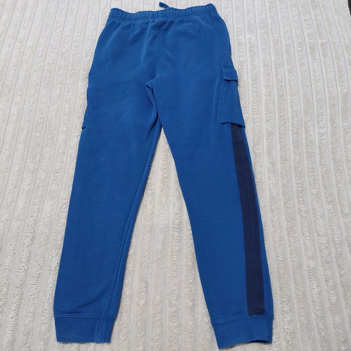 Pantaloni nike marimea XL