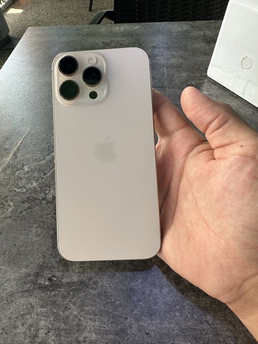 IPhone 16 pro max 256. 97%