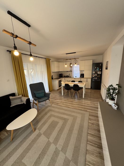 Casa individuala cu 4 camere de inchiriat - Sfantu Gheorghe