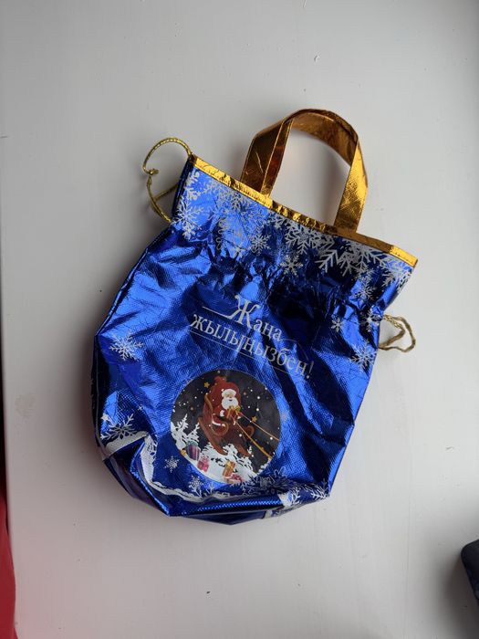 Новогодний декор елка гирлянда свитшот футболка