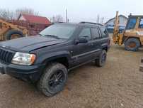 Vand si dezmembrez masina jeep grand cherokee