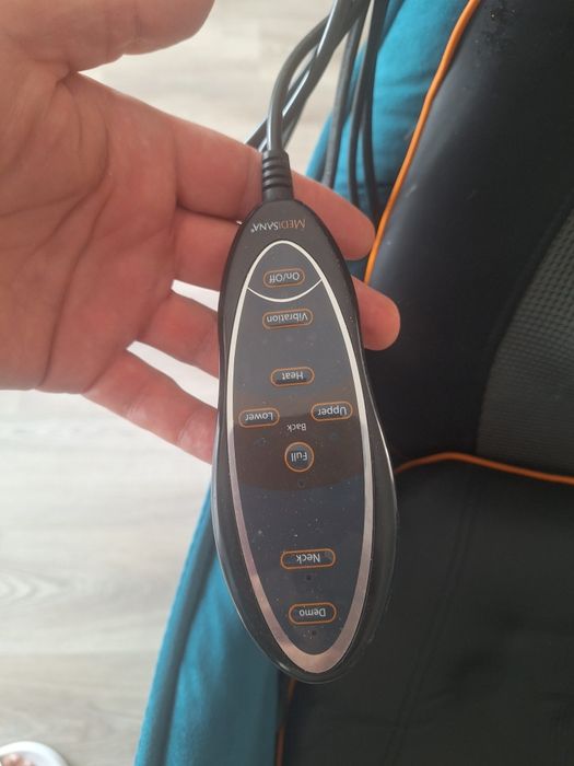Scaun de masaj cu telecomanda