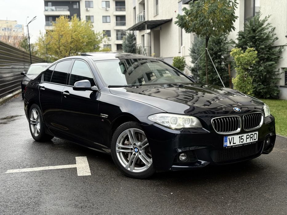 BMW Seria 5 530d xDrive 2015/07 Pachet M 4 butoane full istoric