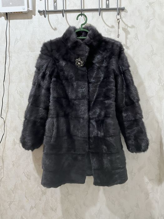 Продам норковую шубу