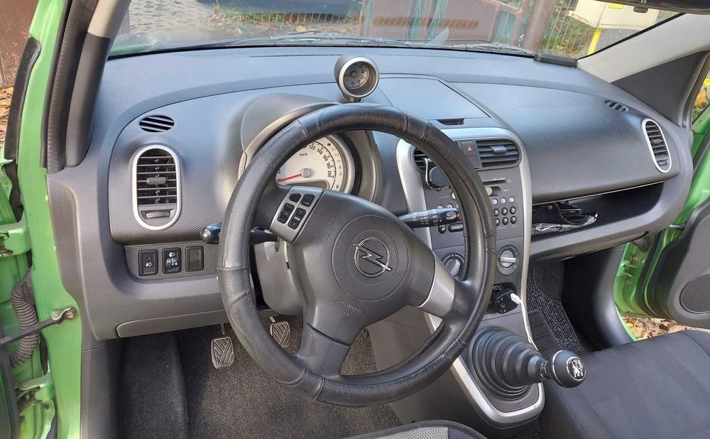 Opel Agila- "Compacta,economica,ideala pentru oras!