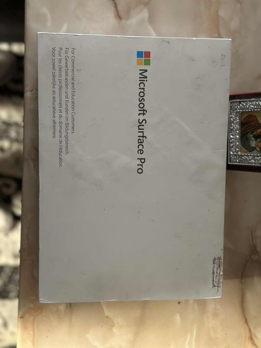 Vand laptop Microsoft Surface Pro