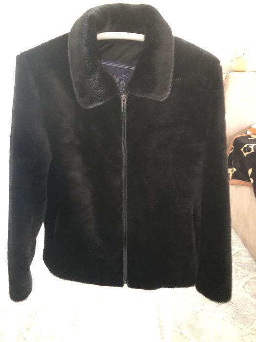 Меховая куртка новая