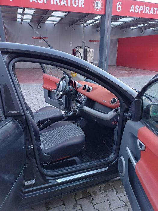 masina de vanzare smart fourfour