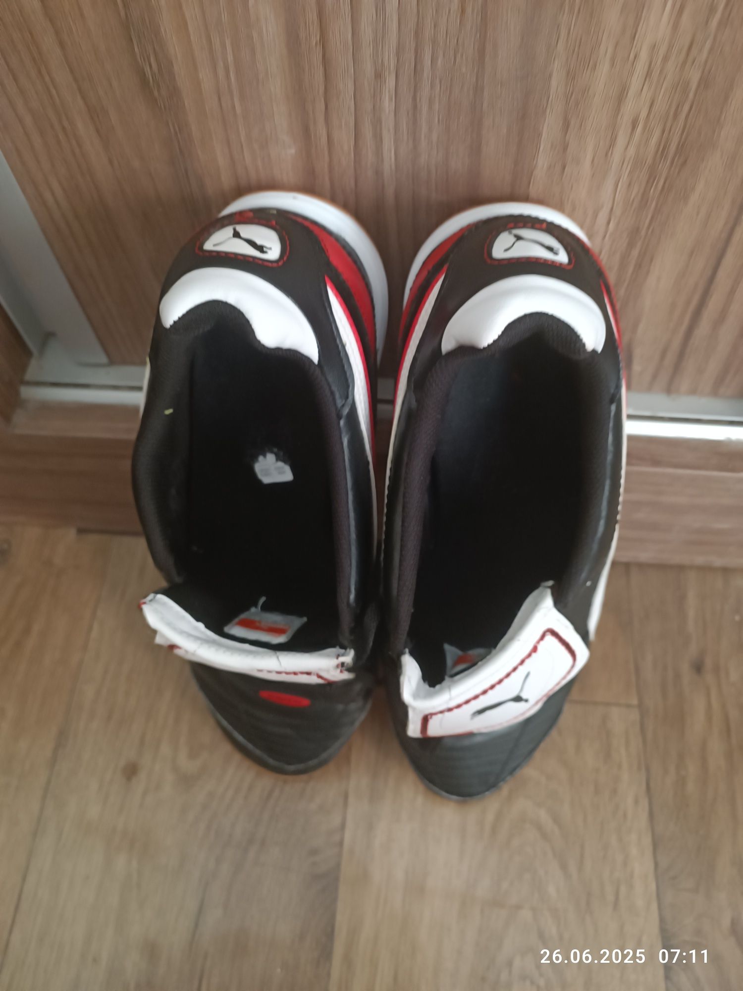 Маратонки за зала  Puma