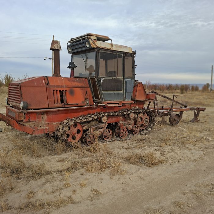 Вт-150 трактори сотилади
