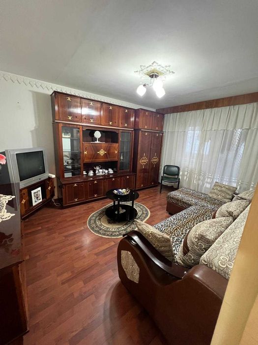 Apartament 2 Camere PARTER STR 1 DEC