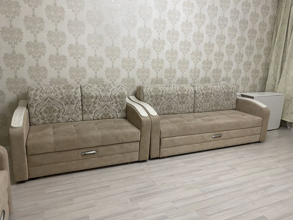 Продам диван-тройка