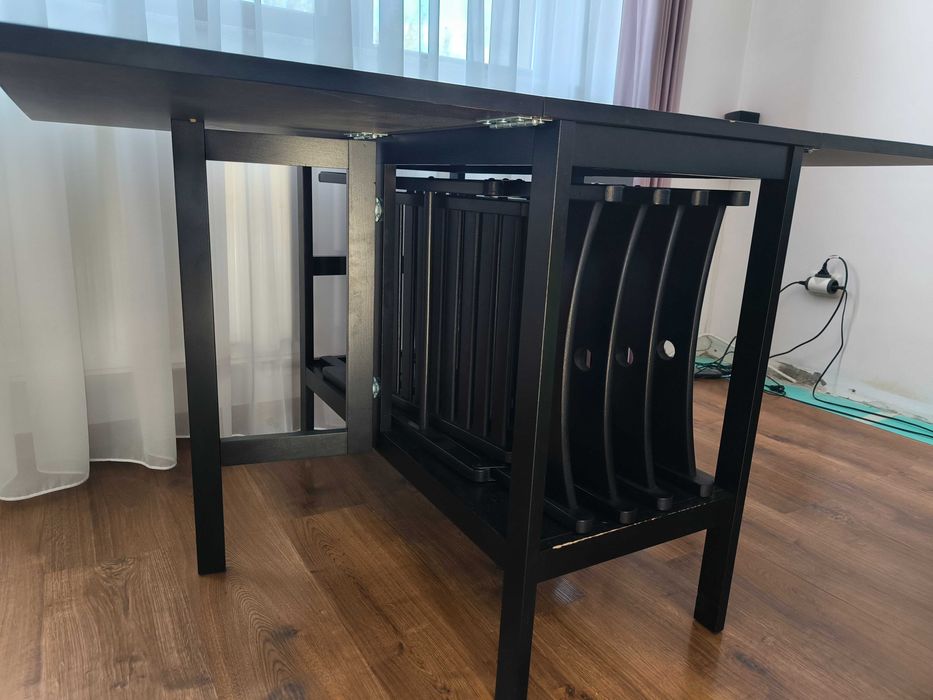 Masa plianta cu 4 scaune IKEA FROSVI 135*95*45*75 cm