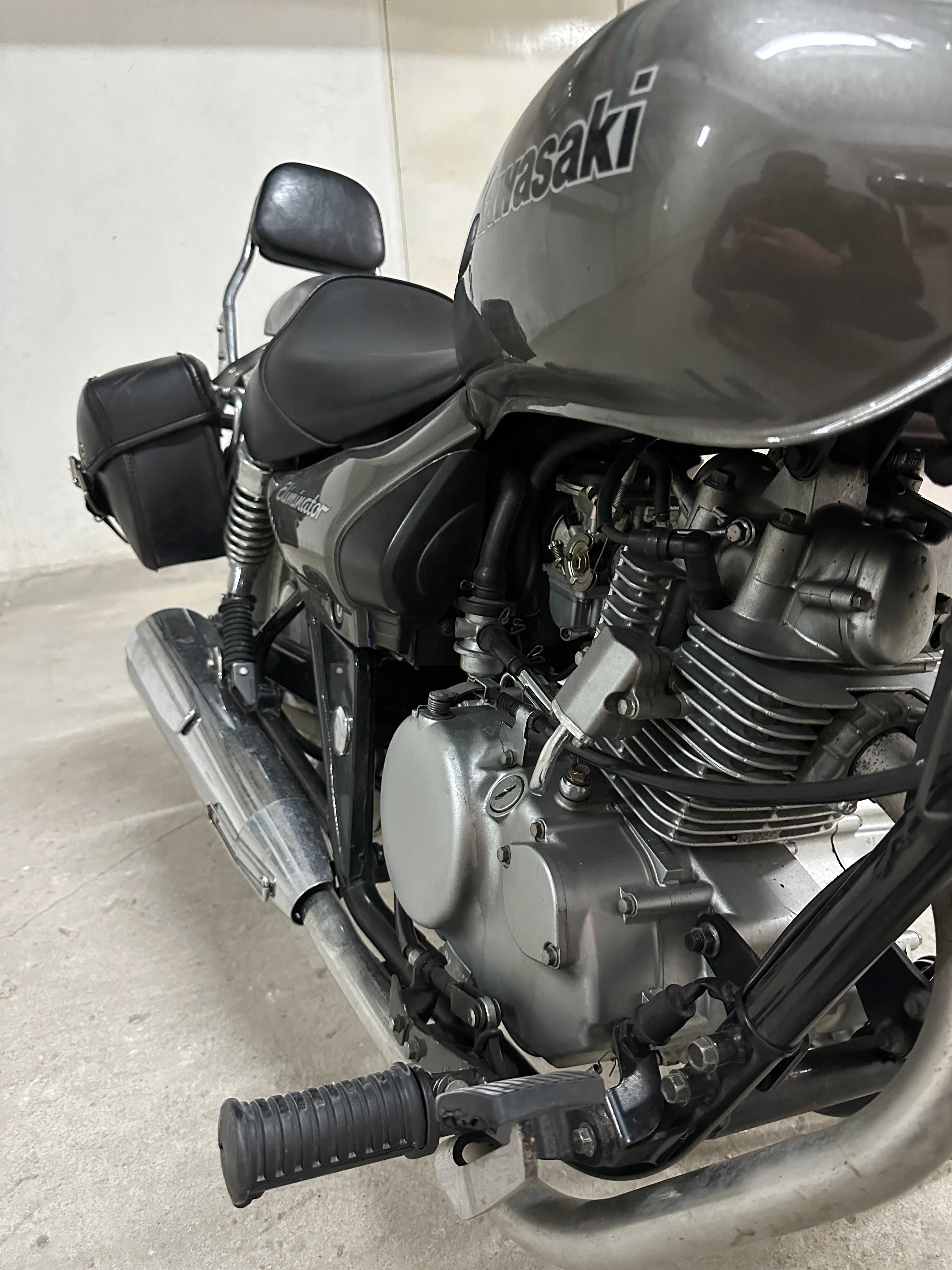 Kawasaki Eliminator 125ccm