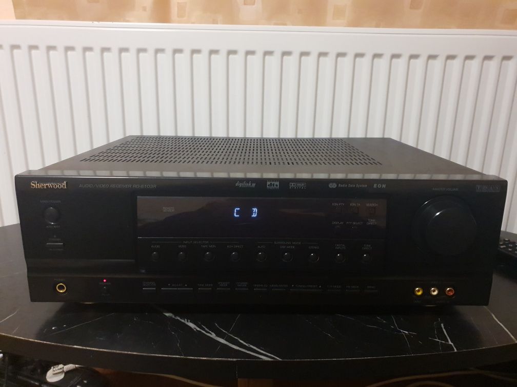 Receiver Sherwood statie audio