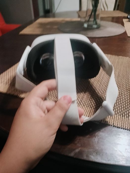 Oculus quest 2  128 gb ca nou