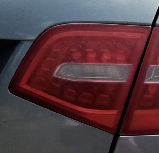 Lampa dreapta spate portbagaj Audi A6 din 2010