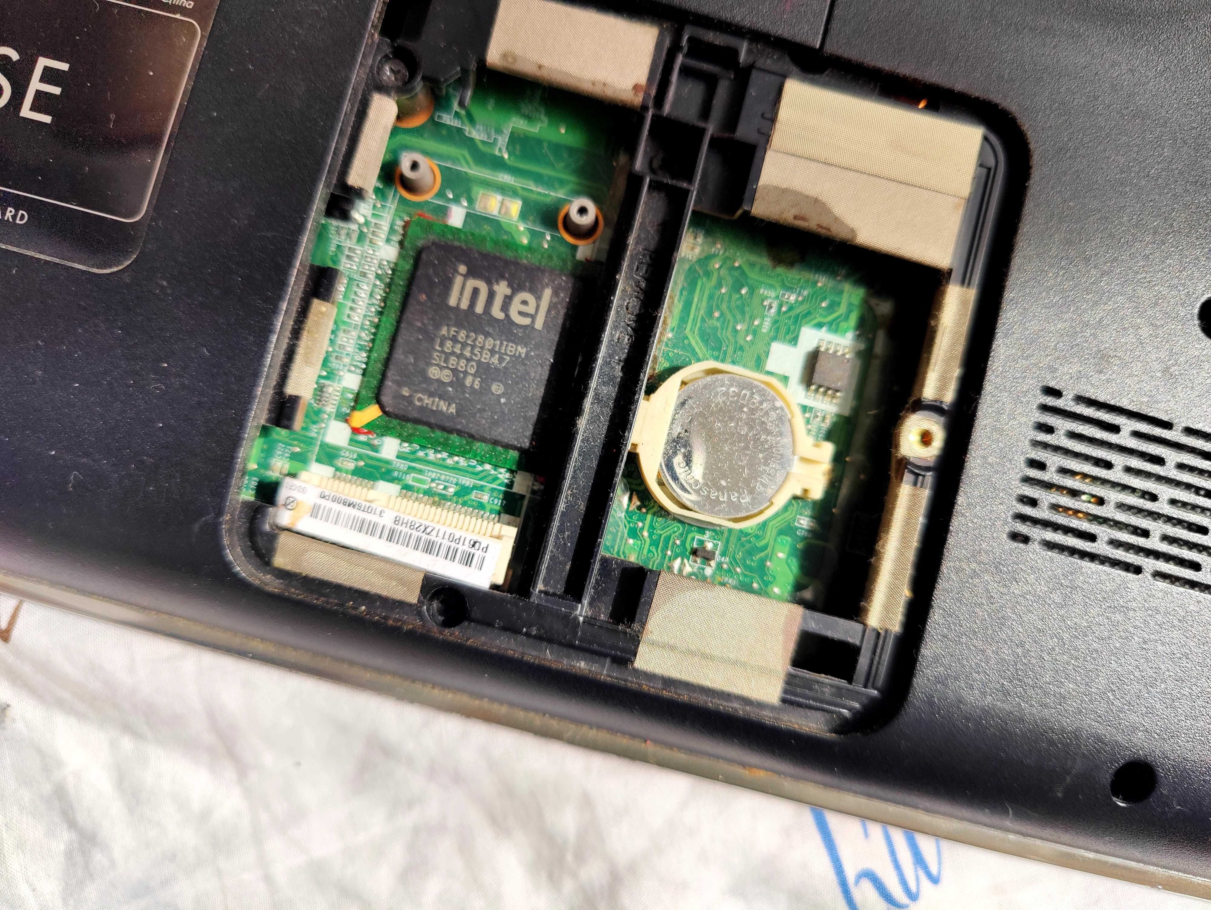 HP Pavilion dv5-1235dx (pentru piese)