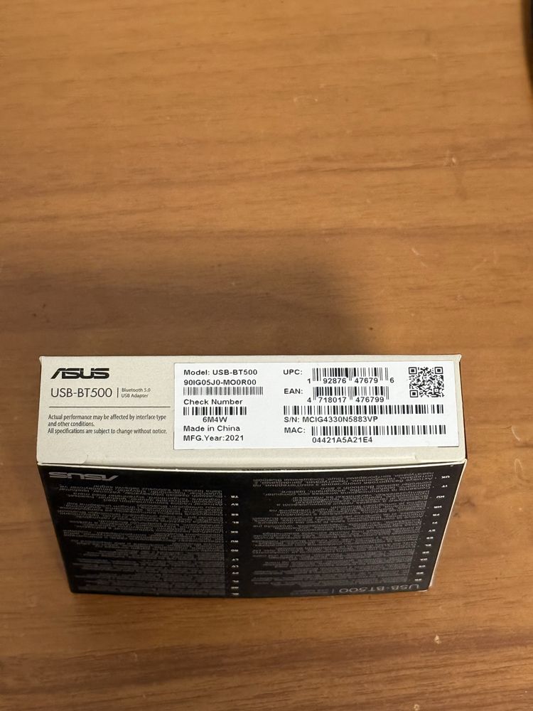 Asus USB-BT500 ЧИСТО НОВ Bluetooth адаптер