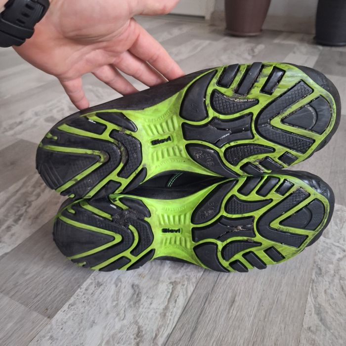 Bocanci de lucru cu bombeu Sievi închidere rapidă sistem Boa nr 47