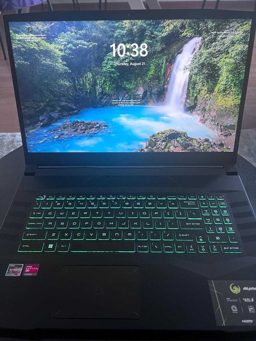 Laptop Gaming MSI Alpha 17 B5EEK-026XRO