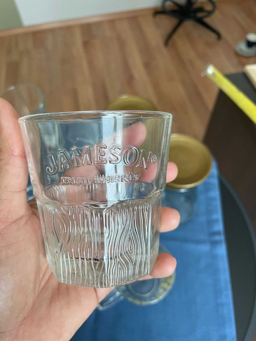 стклени чаши различни видове