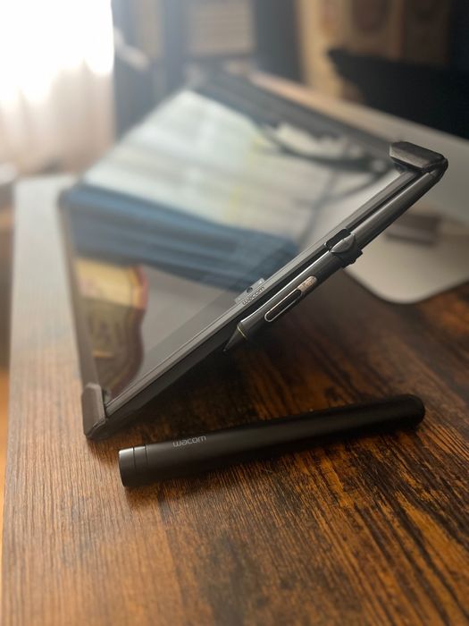 Wacom Mobile Studio Pro