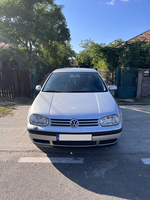 Volkswagen Gold 4