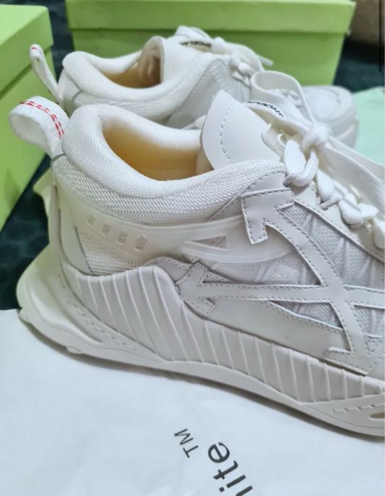 off white odsy 1000