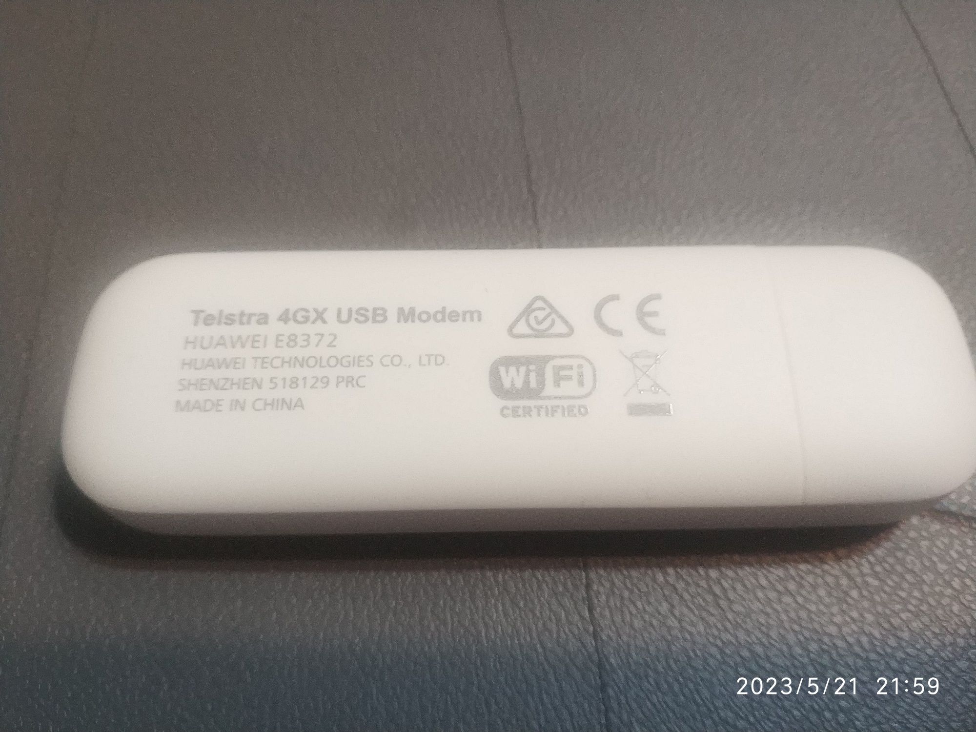 Adaptor WiFi mobil, HUAWEI, E8372h-320, LTE / 4G, 300Mbps