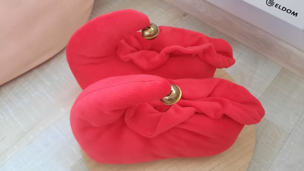 Пантофки за коледна фотосесия