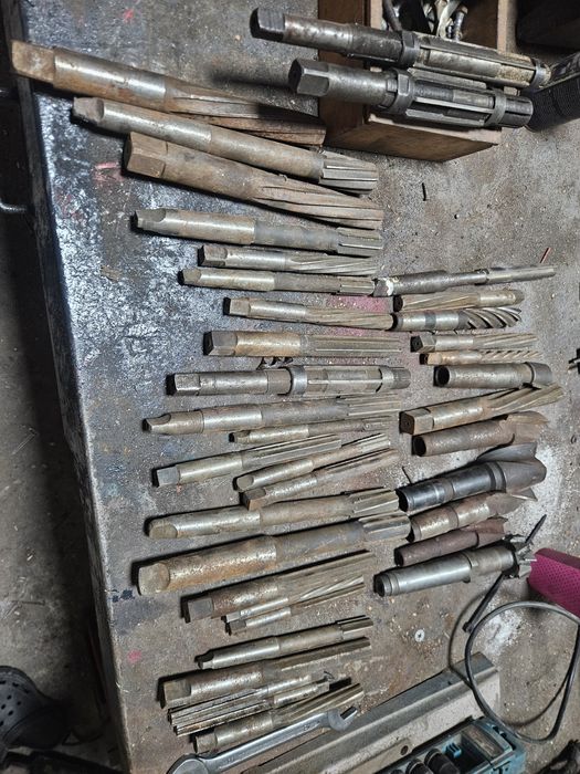 Alezoare si freze deget