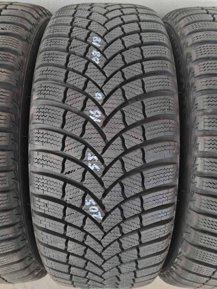 Зимни гуми 4 броя BRIDGESTONE Blizzak LM001 205 55 R16 дот 0818