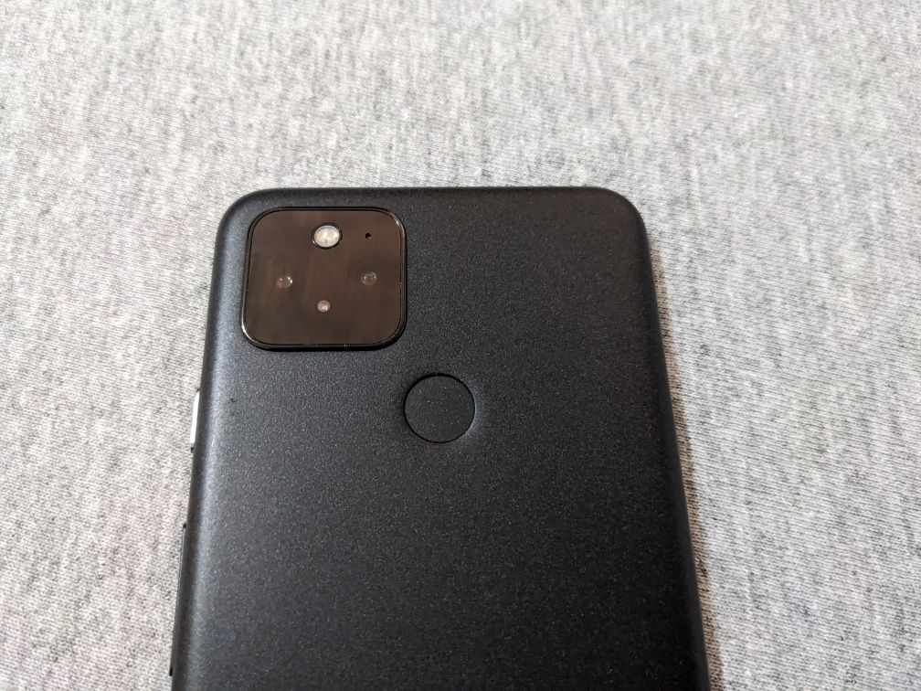 Google Pixel 5 la Cutie Display defect pentru Piese