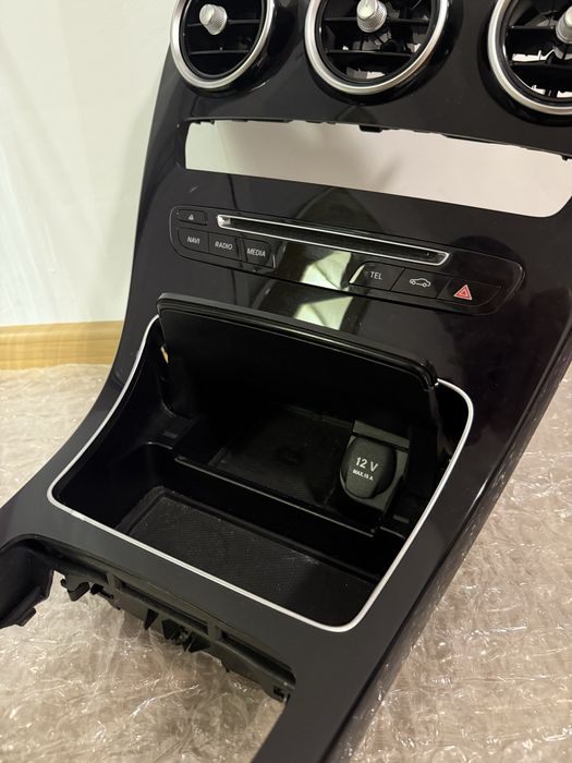 Централна конзола за Mercedes w205