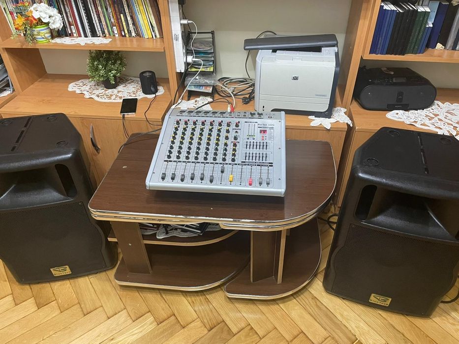 Sistem mixer si boxe 800 watts